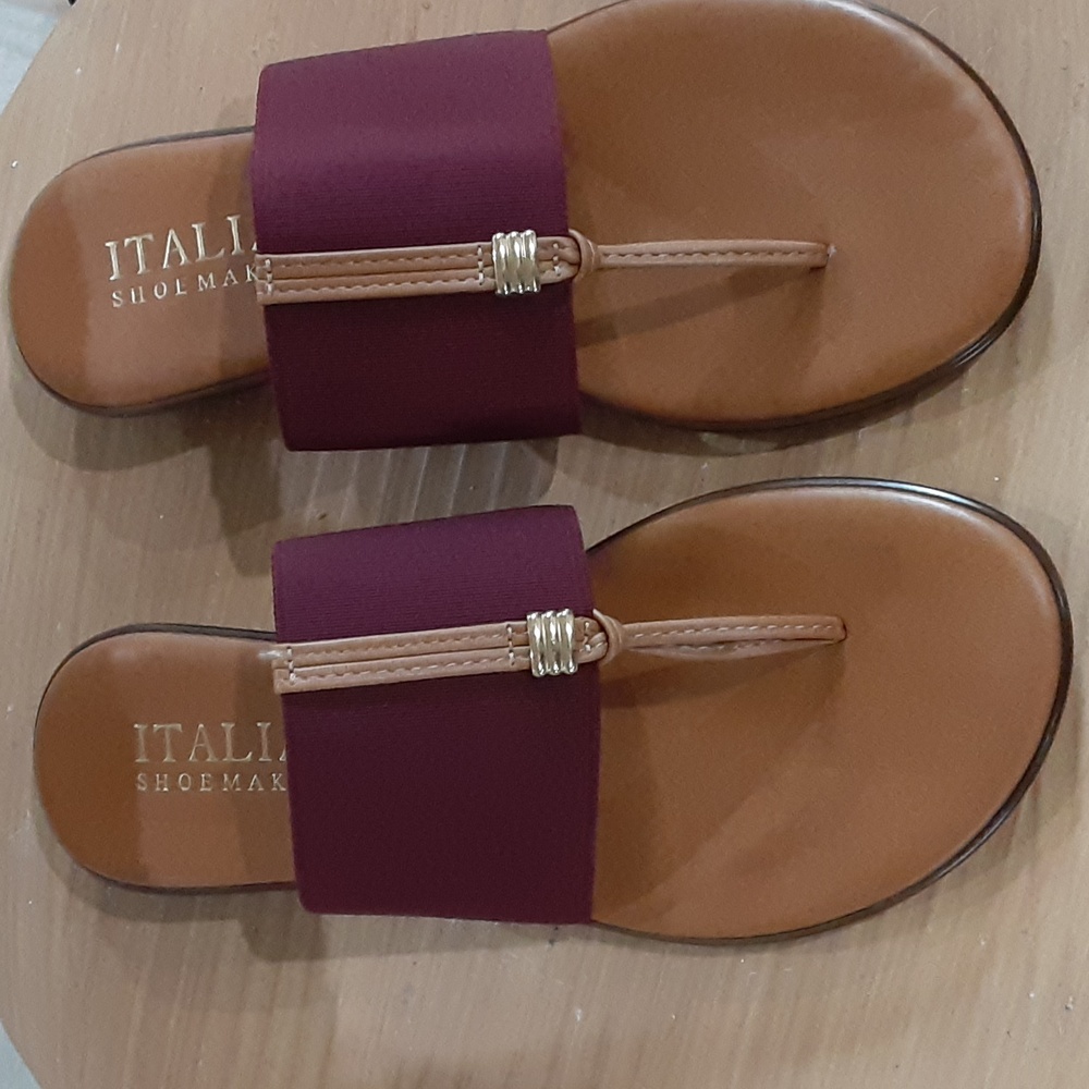 Italian Shoemakers Clover Maroon & Tan Wedge Sandals - Size 7